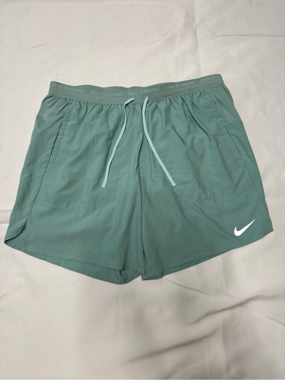 Nike Men’s Stride Fit Athletic Shorts - L - NWT